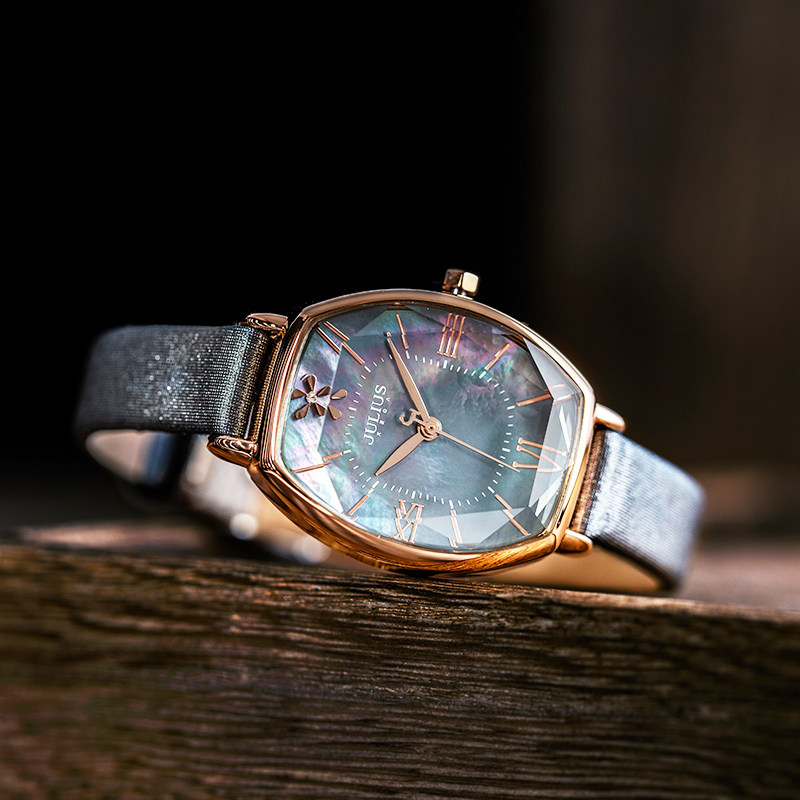 Julius Watches JA-920 Women Fa - Luxury Watch Index recension och pris