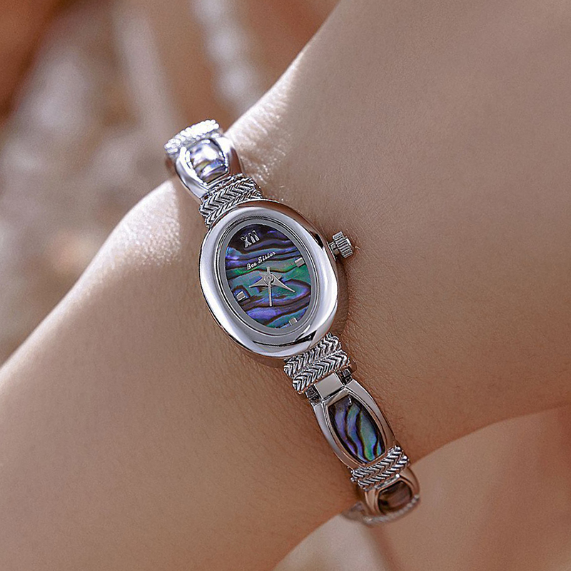 Oval Dial Women Bracelet Watch - Luxury Watch Index recension och pris