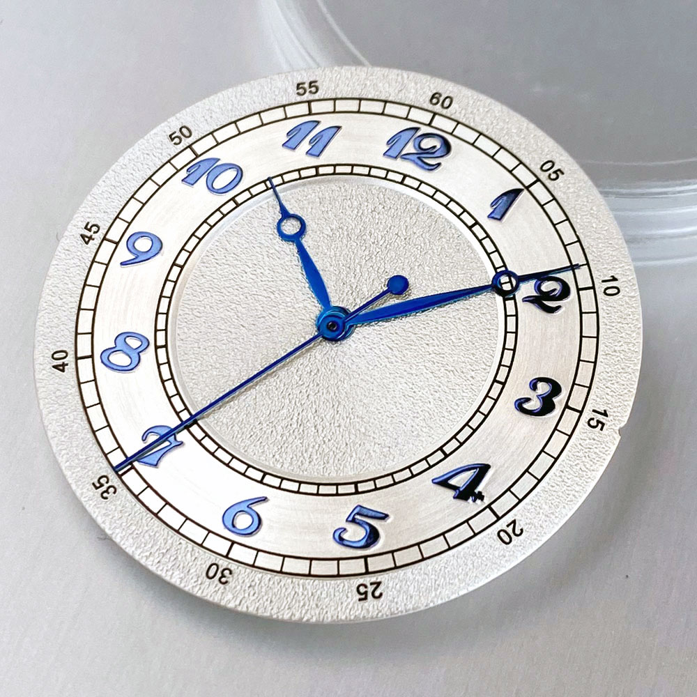 Tandorio New Retro White Pink  - Exhibition Caseback recension och pris