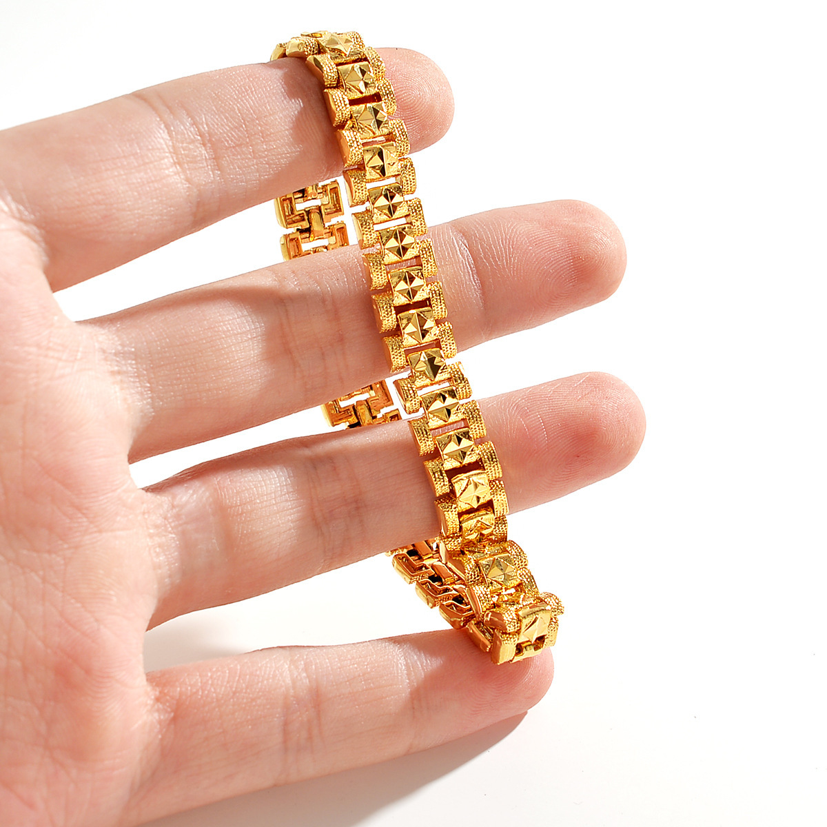 Cynlo Jewelry Luxury 24K 9999  - Luxury Watch Service recension och pris